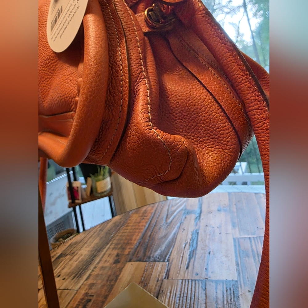 🧡 Authenticated Chloé Paraty Medium Satchel Bag in Orange Leather Suntan - Picture 13 of 16